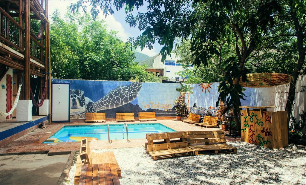 La Tortuga Hostel Taganga Buitenkant foto