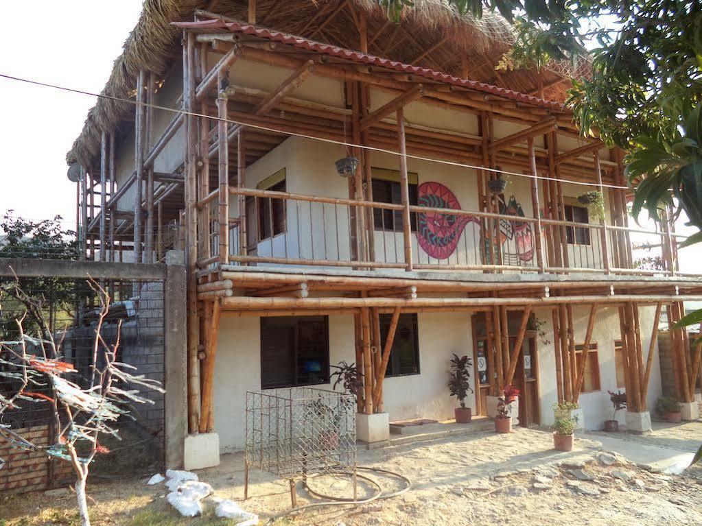 La Tortuga Hostel Taganga Buitenkant foto