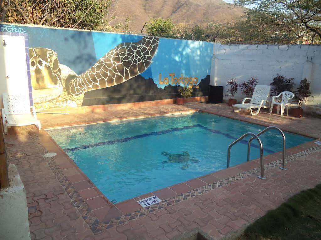 La Tortuga Hostel Taganga Buitenkant foto